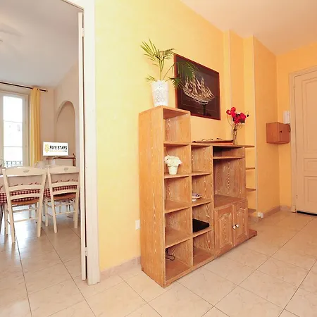 Easy Flat Five Stars Holiday House Apartamento